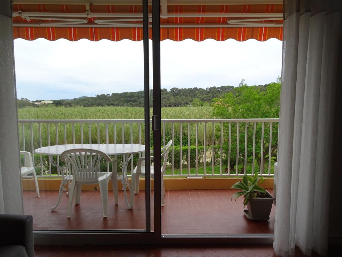 T3 150 M De La Plage, Climatisation, Piscine Et Parking Privatif - Le Lavandou Exterior foto